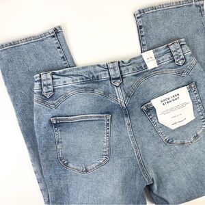 NEW Good American Good Legs Straight Jeans Size 32 indigo380‎ Back Yolk